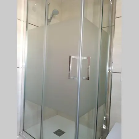 Comodo, Bien Ubicado Parking Gratis Apartment