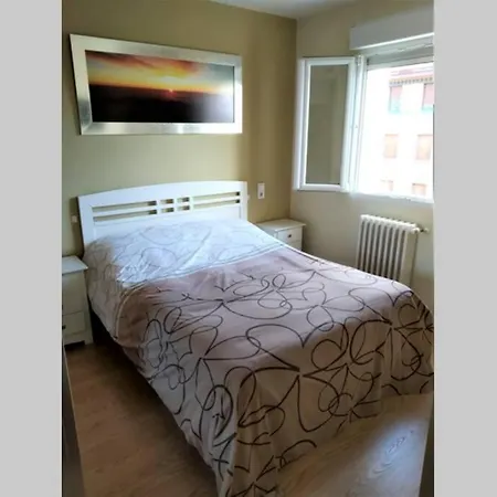 דירה Centro 3 Dormitorios 5 Camas Parking סרגוסה